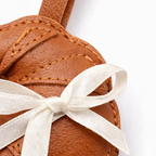 Croissant handtas bedel - witte strik